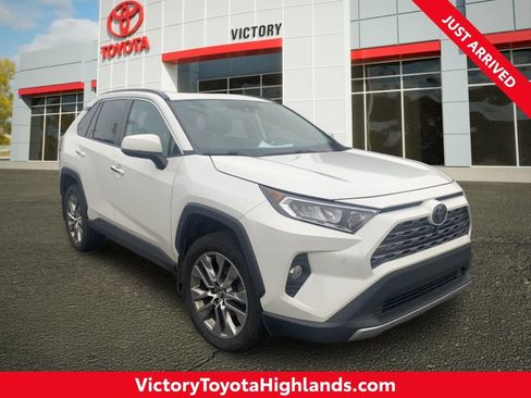 Used 2019 Toyota RAV4 Limited w/ Advanced Technology Package AWD/4WD image 1