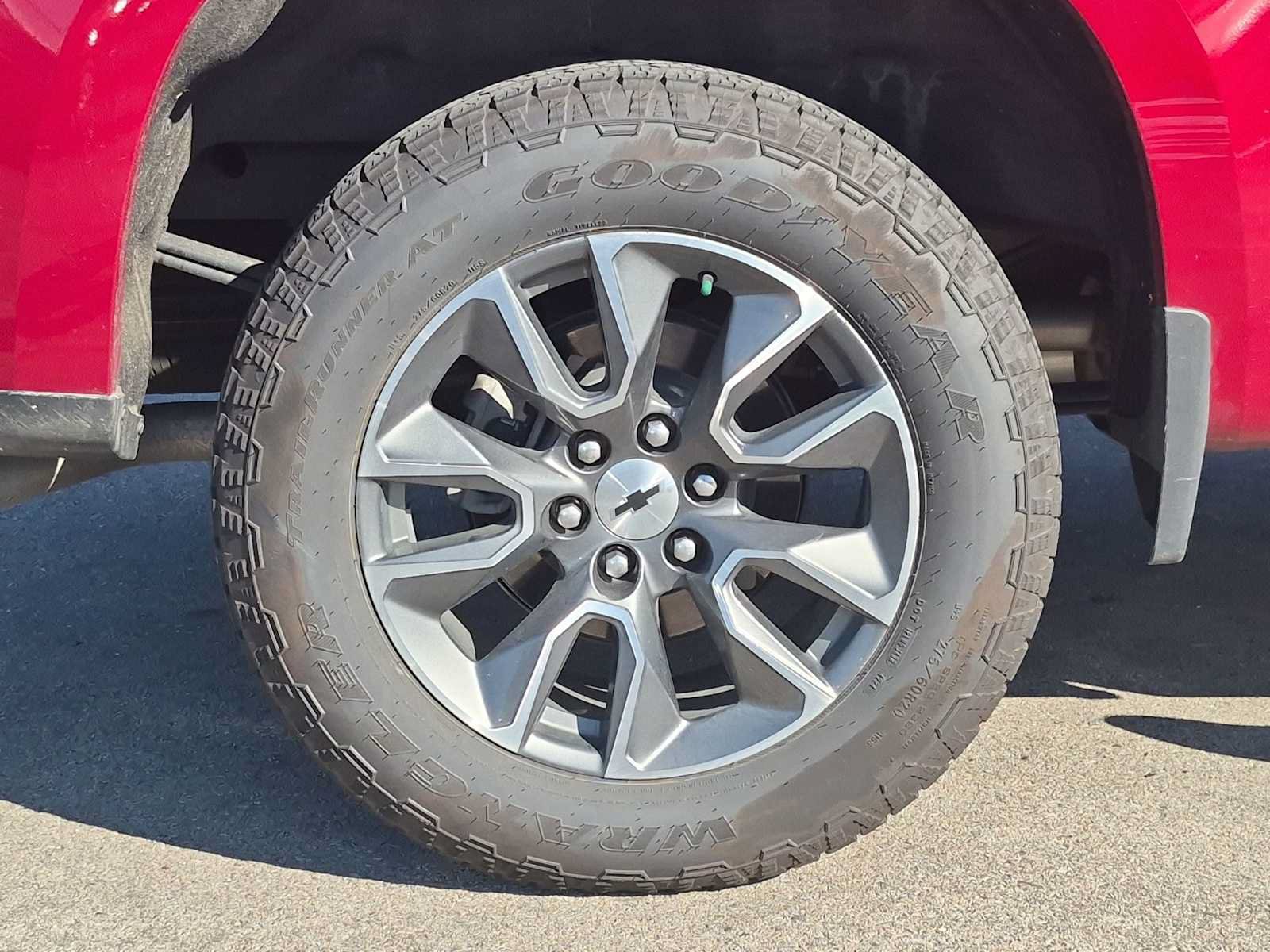 Used 2025 Chevrolet Silverado 1500 RST w/ Protection Package AWD/4WD image 14