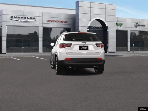 New 2026 Jeep Compass Latitude AWD/4WD image 13