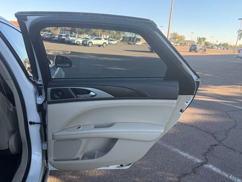 Used 2018 Lincoln MKZ Reserve w/ Technology Package image 16