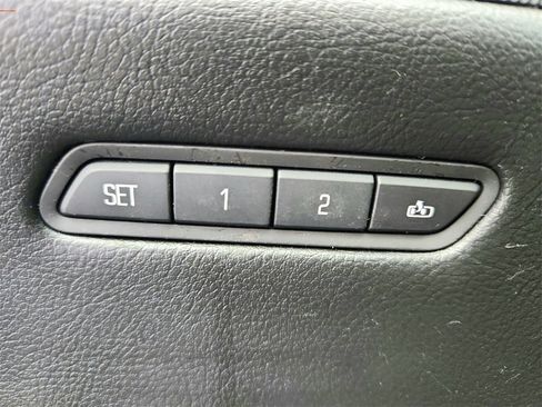 Used 2018 Cadillac XT5 Luxury w/ Driver Awareness Package image 35