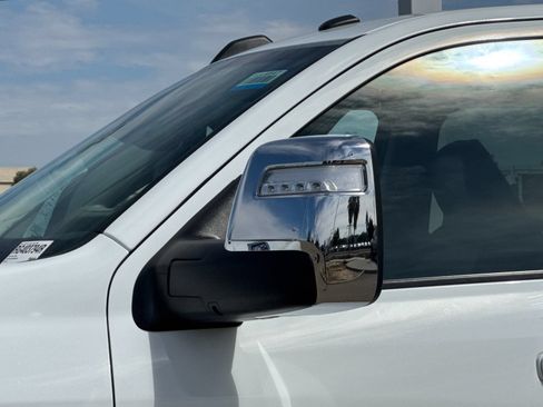 Used 2024 RAM 2500 Laramie w/ Safety Group AWD/4WD image 40