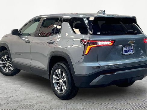New 2026 Chevrolet Equinox LT AWD/4WD image 3