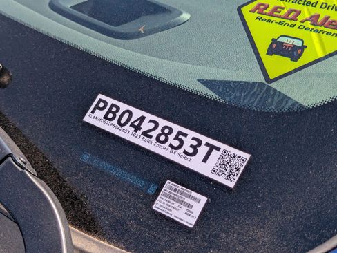 Certified 2023 Buick Encore GX Select image 33