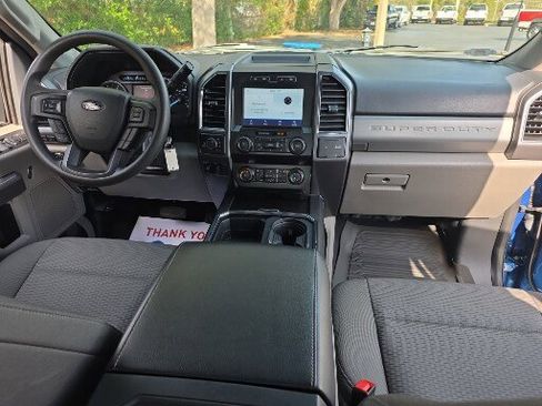 Used 2022 Ford F250 XLT w/ XLT Premium Package image 2