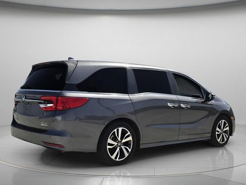 Used 2022 Honda Odyssey Touring image 7
