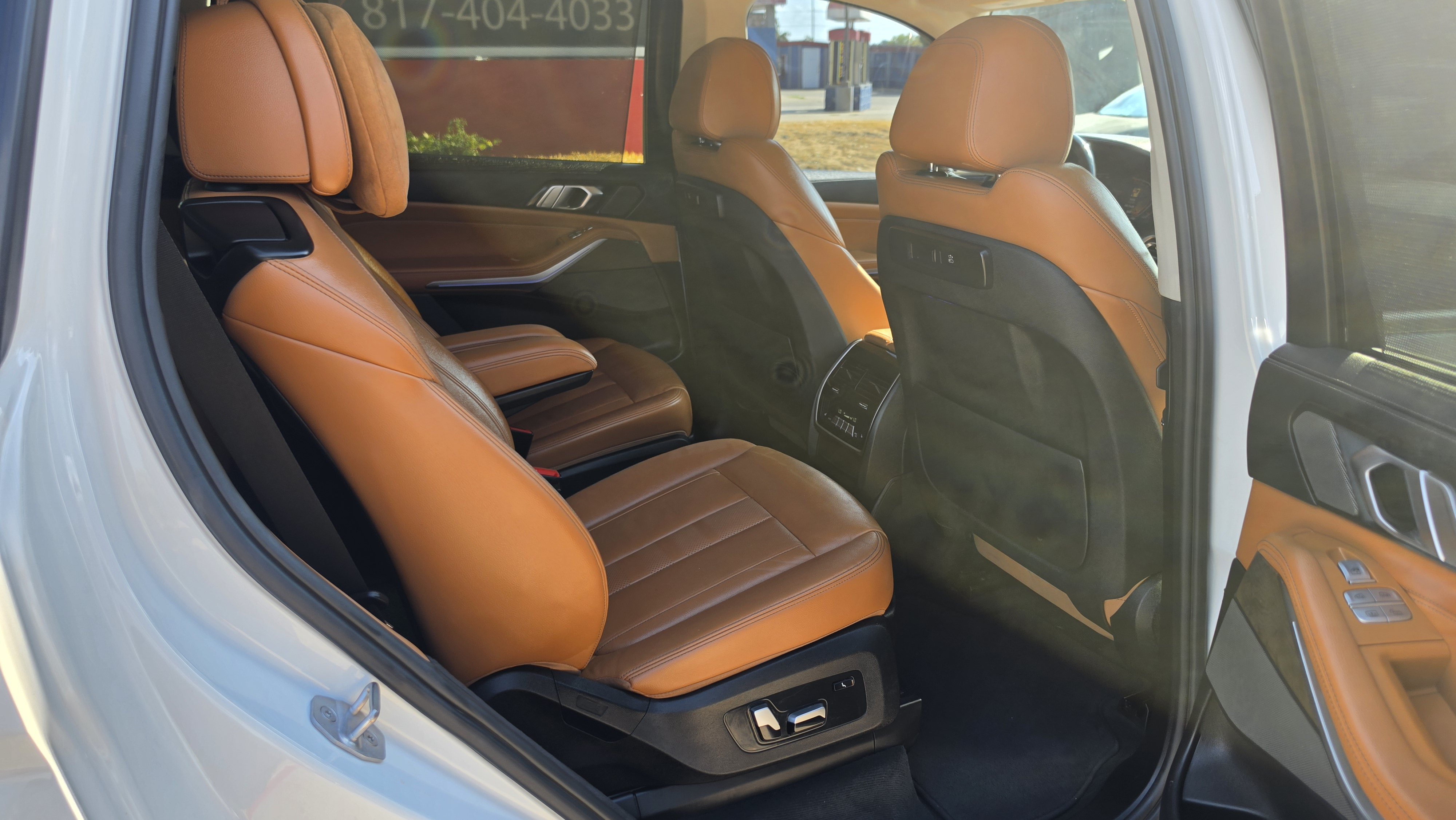 Used 2019 BMW X7 xDrive40i w/ Premium Package AWD/4WD image 32