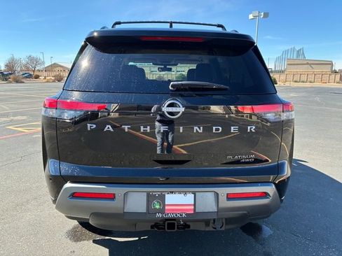 New 2026 Nissan Pathfinder Platinum image 5