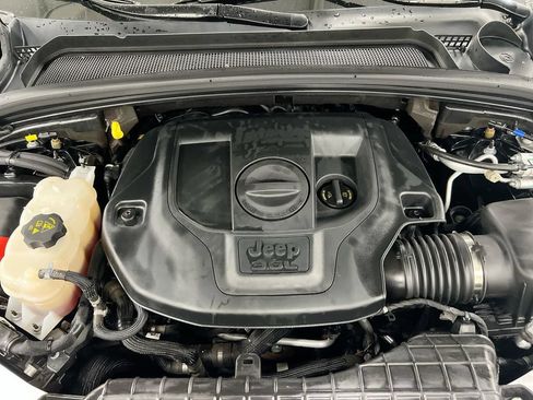 Used 2023 Jeep Grand Cherokee Summit w/ Rear Seat Video Group I AWD/4WD image 26