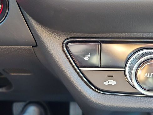 Certified 2026 Honda HR-V EX-L image 12