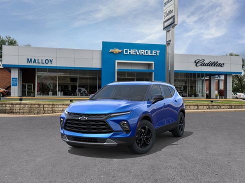 New 2026 Chevrolet Blazer LT w/ Midnight/Sport Edition image 8