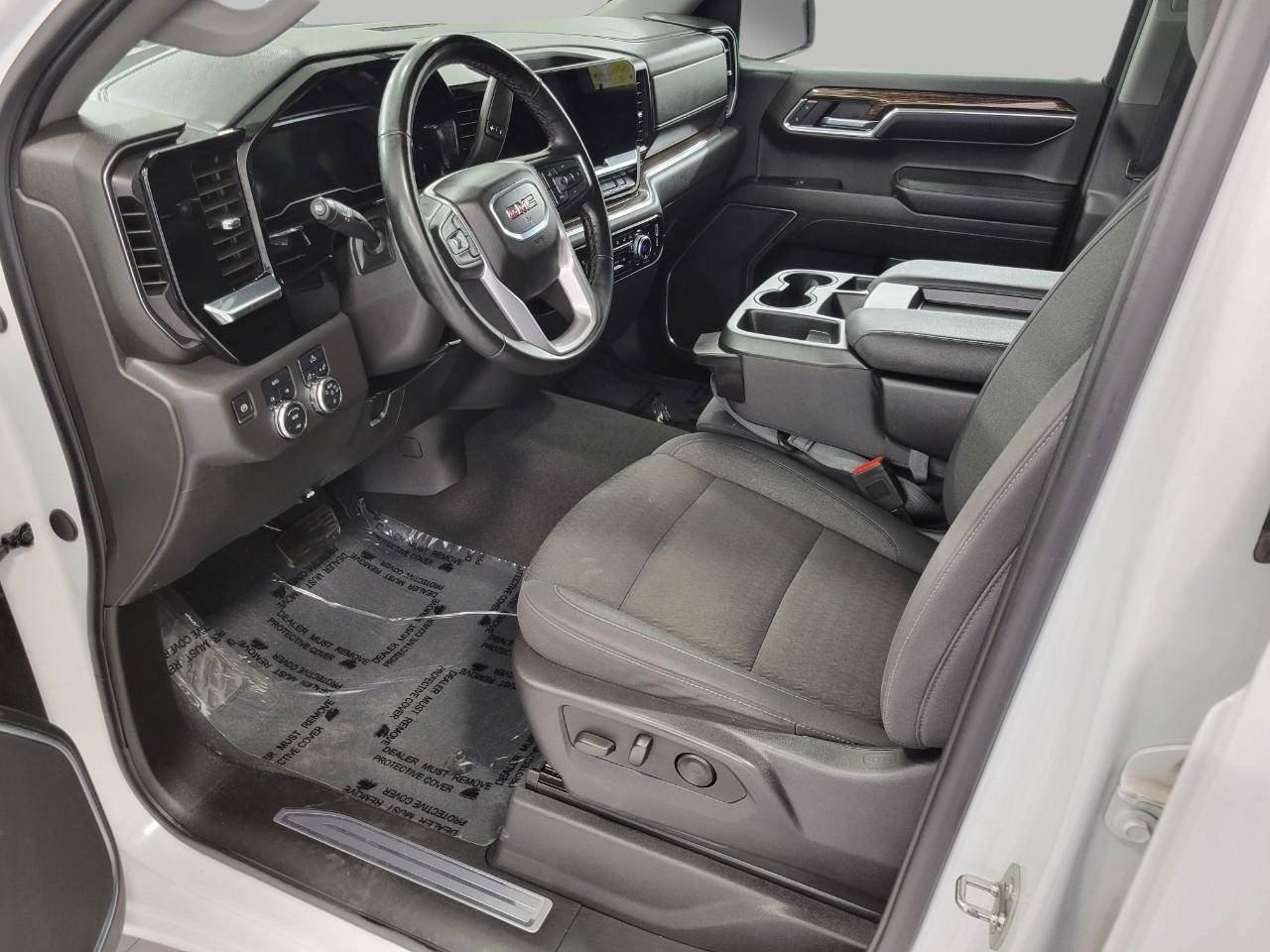 Used 2024 GMC Sierra 1500 Elevation AWD/4WD image 10