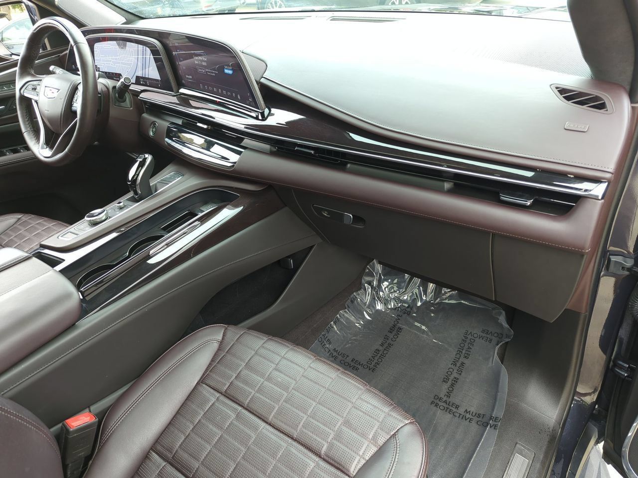 Certified 2023 Cadillac Escalade Premium Luxury Platinum AWD/4WD image 26