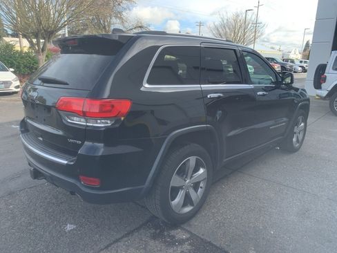 Used 2015 Jeep Grand Cherokee Limited w/ Luxury Group II image 4