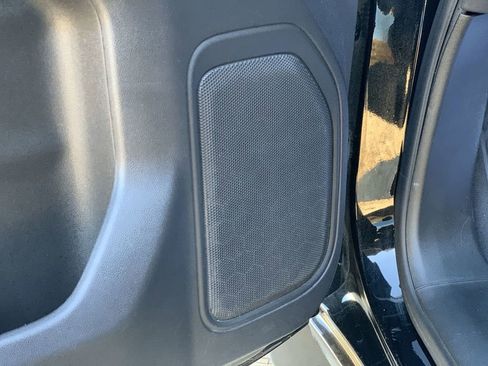 Used 2024 Chevrolet Silverado 1500 Custom Trail Boss w/ Dark Appearance Package image 22