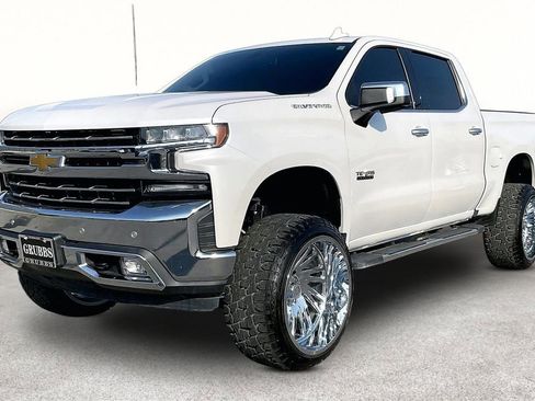 Used 2022 Chevrolet Silverado 1500 LTZ image 13