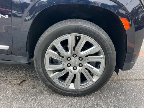 Used 2021 GMC Yukon SLT w/ SLT Luxury Plus Package image 40