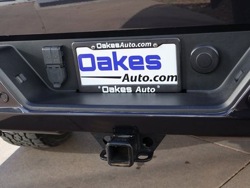 Used 2023 GMC Sierra 1500 AT4 w/ AT4 Premium Package image 23