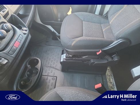 Used 2018 RAM ProMaster 2500 image 14