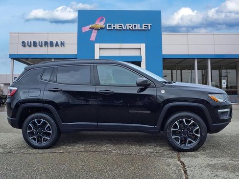 Used 2019 Jeep Compass Trailhawk w/ Leather Interior Group image 4