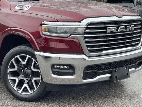 Used 2025 RAM 1500 Laramie image 9