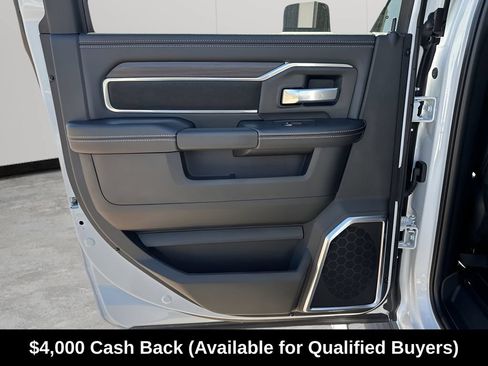 New 2026 RAM 2500 Laramie w/ Night Edition AWD/4WD image 21