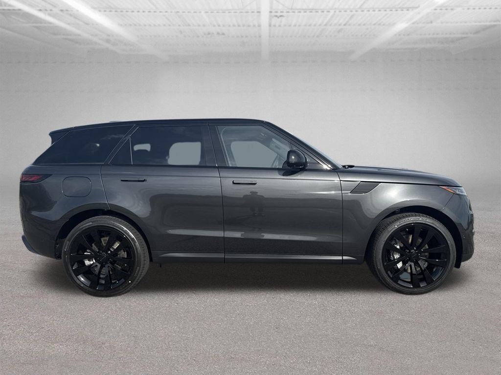 New 2026 Land Rover Range Rover Sport SE AWD/4WD image 6