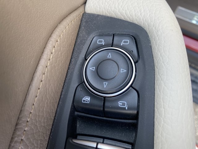 Used 2024 GMC Yukon XL Denali AWD/4WD image 21