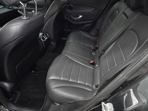 Used 2021 Mercedes-Benz GLC 300 image 13