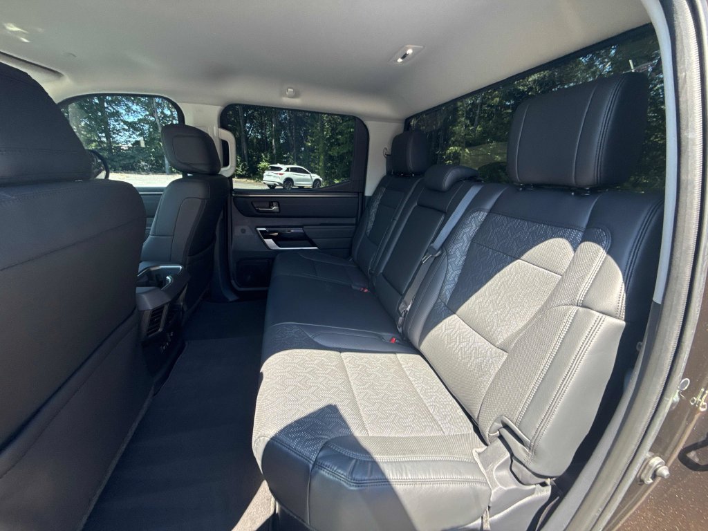 Used 2023 Toyota Tundra Limited AWD/4WD image 12