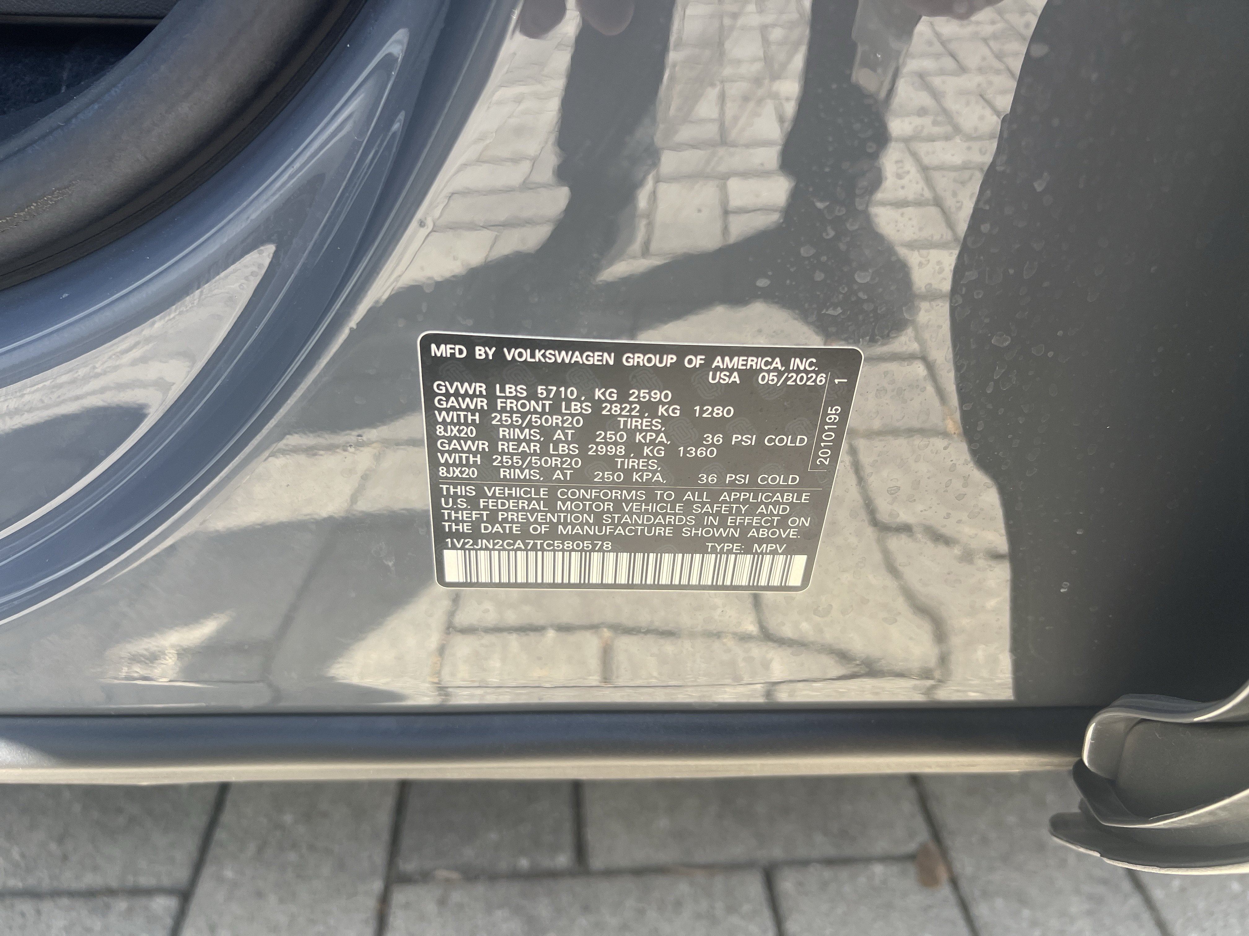 Certified 2026 Volkswagen Atlas SE FWD image 30