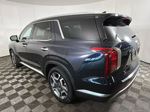 Used 2024 Hyundai Palisade Limited AWD/4WD image 4