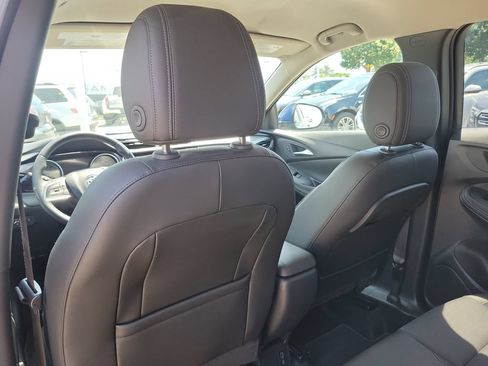 Used 2023 Buick Encore GX Select w/ Safety Package II FWD image 13