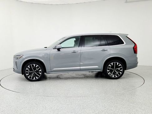 New 2025 Volvo XC90 T8 Core w/ Protection Package Premier image 8