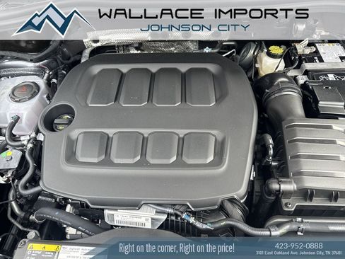 New 2026 Volkswagen Tiguan SE AWD/4WD image 17