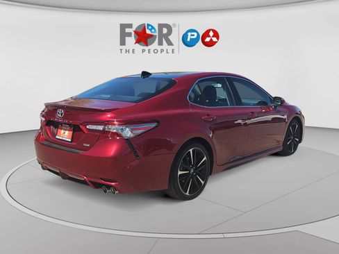 Used 2018 Toyota Camry XSE w/ Driver Assist Package FWD image 5