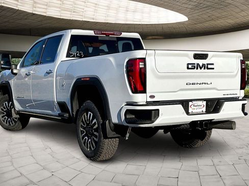 New 2026 GMC Sierra 2500 Denali Ultimate image 3