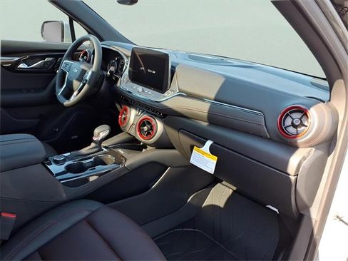 New 2025 Chevrolet Blazer RS w/ Driver Confidence II Package image 20