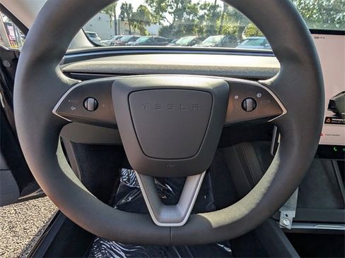 Used 2024 Tesla Model 3 Standard Range image 28