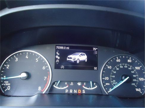 Used 2019 Ford EcoSport SE image 24