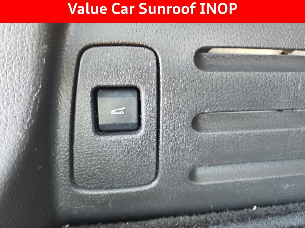 Used 2014 Lincoln MKX FWD w/ Equipment Group 102A image 31