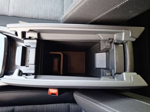 Certified 2023 Nissan Rogue SV FWD image 26