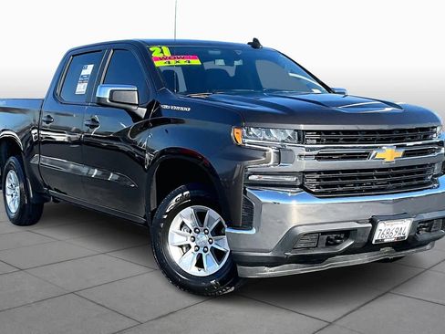 Used 2021 Chevrolet Silverado 1500 LT image 2