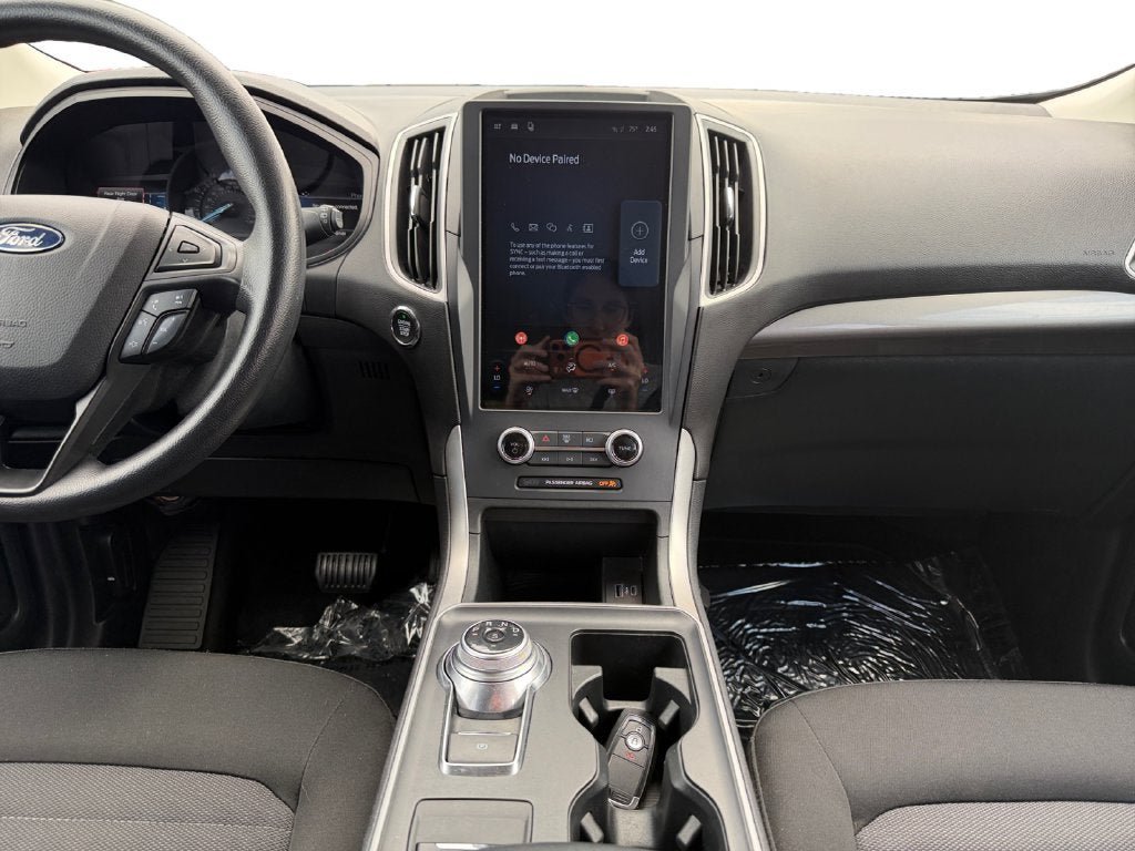 Used 2024 Ford Edge SE w/ Black Appearance Package AWD/4WD image 13