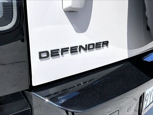 Used 2026 Land Rover Defender 130 S AWD/4WD image 22