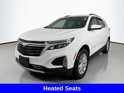 Used 2023 Chevrolet Equinox LT image 3
