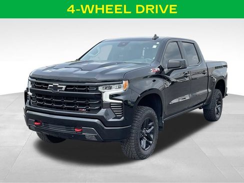 Used 2023 Chevrolet Silverado 1500 LT Trail Boss AWD/4WD image 4