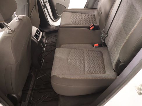 Used 2022 Chevrolet Equinox LT FWD image 12