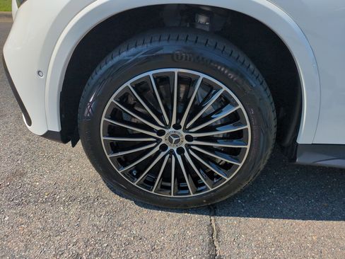 Certified 2026 Mercedes-Benz GLC 300 4MATIC image 10