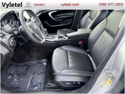 Used 2016 Buick Regal Premium image 19